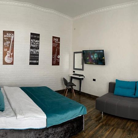 Lux Apartments Vinnytsia Luaran gambar