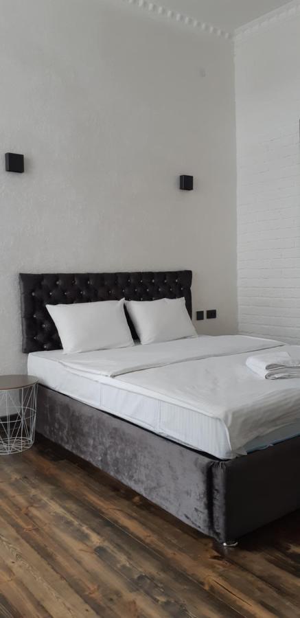 Lux Apartments Vinnytsia Luaran gambar