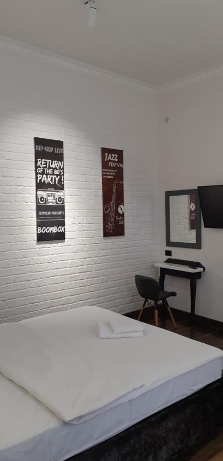Lux Apartments Vinnytsia Luaran gambar