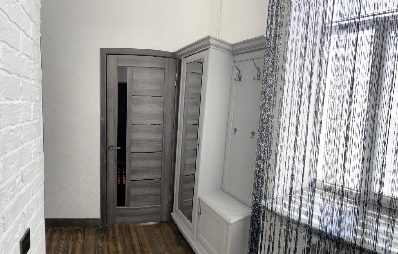 Lux Apartments Vinnytsia Luaran gambar