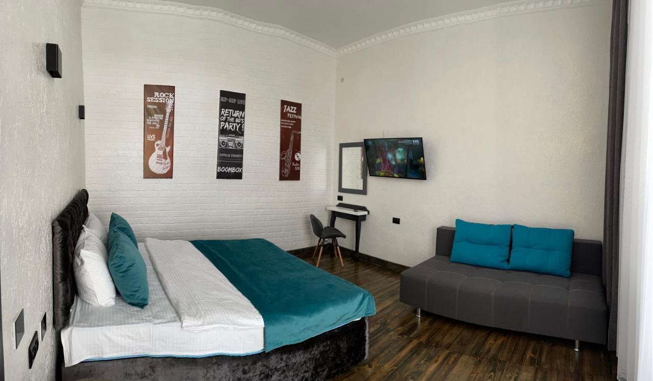Lux Apartments Vinnytsia Luaran gambar