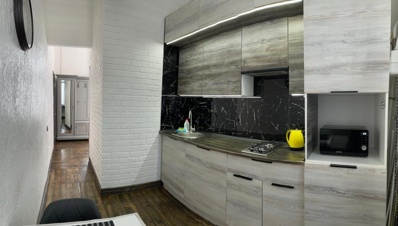 Lux Apartments Vinnytsia Luaran gambar