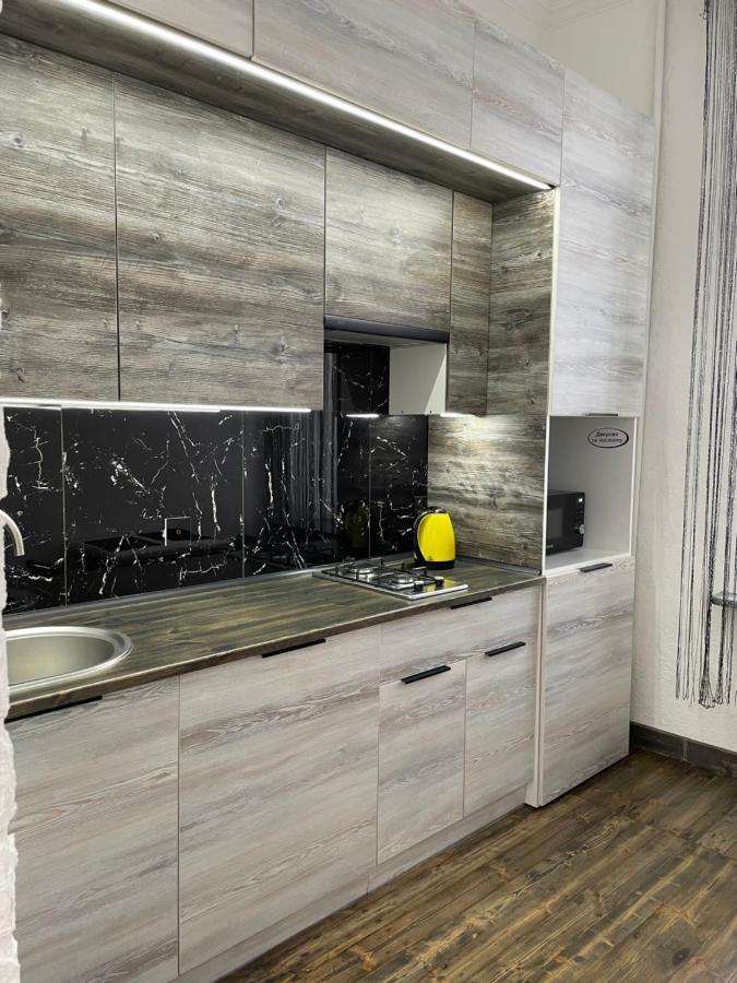 Lux Apartments Vinnytsia Luaran gambar